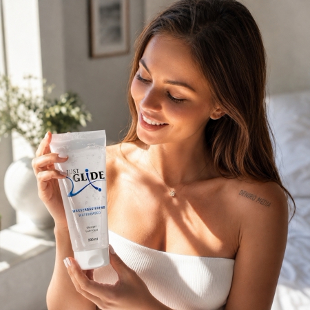 Gel Intim Alunecare Perfectă Just Glide 200ml